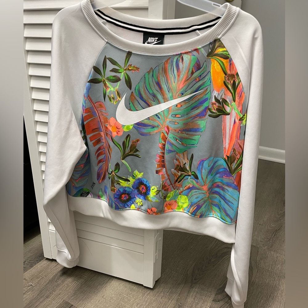 Nike Floral Sweatshirt